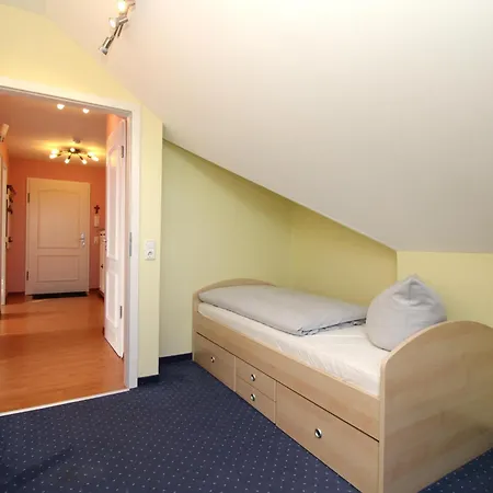 Josephine 19 Apartment Kuehlungsborn