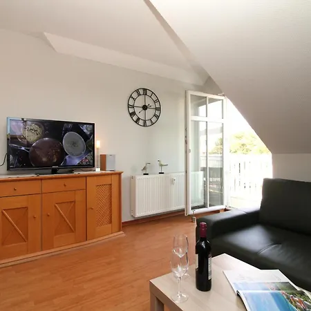 Apartment Josephine 19 Kuehlungsborn